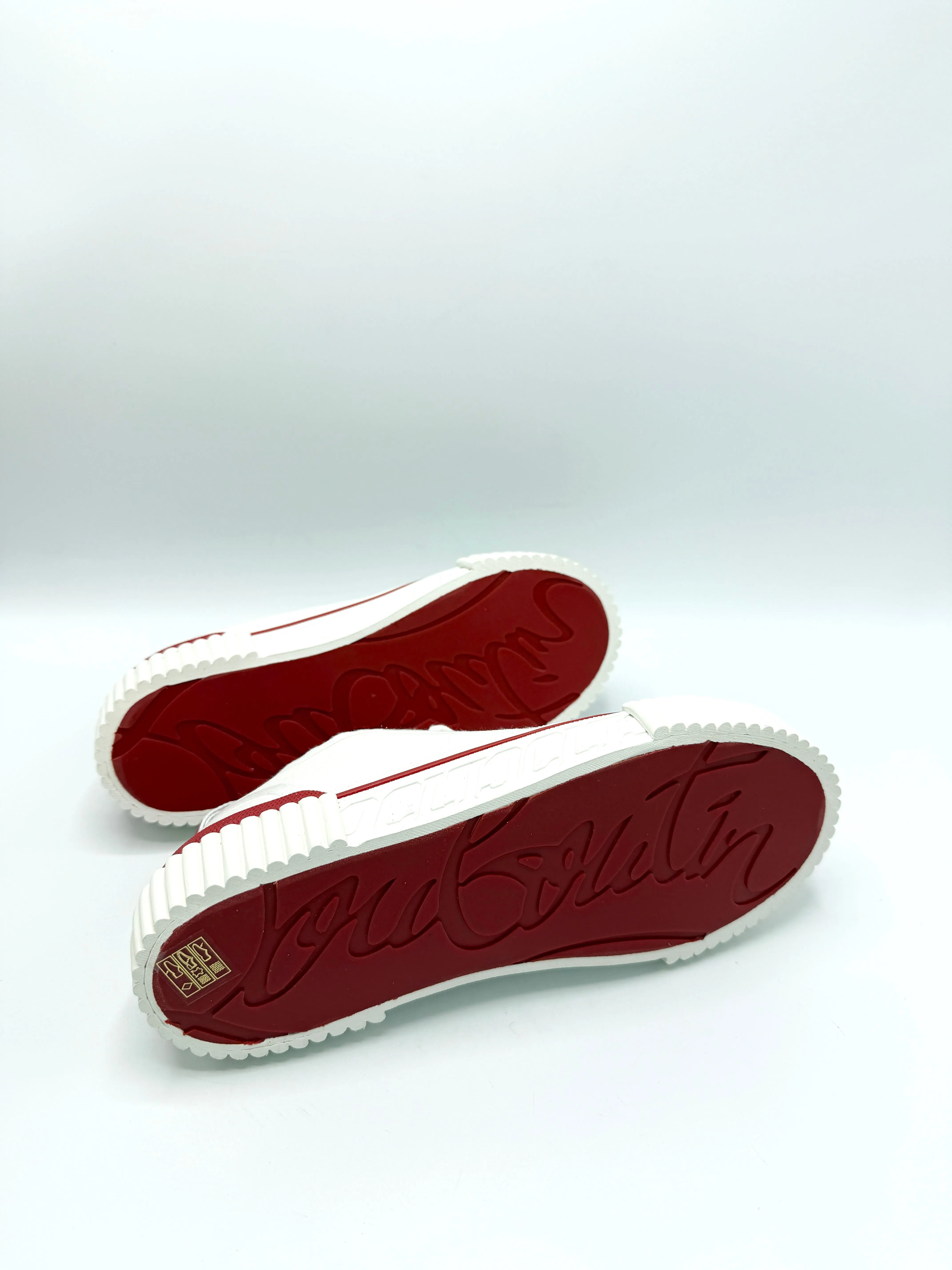 Christian  White/Red Trimmed Pedro Canvas Sneakers Sz 36